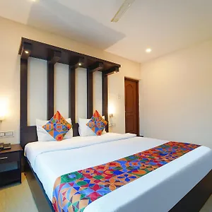 Hotel Fabhotel Zion Plaza, Nedumbassery